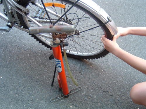 Belinda Has a Flat
